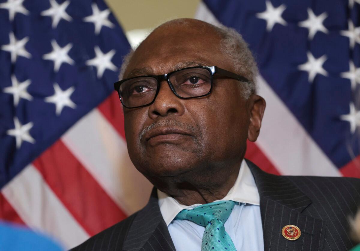 Rep. Jim Clyburn (D-S.C.) takes part in a ceremony in Washington on March 17, 2022. (Kevin Dietsch/Getty Images)