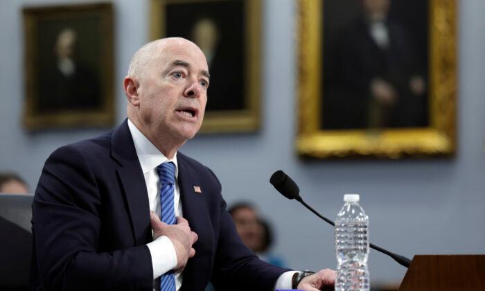 DHS Sets up ‘Disinformation Governance Board’ to Fight ‘Misinformation’
