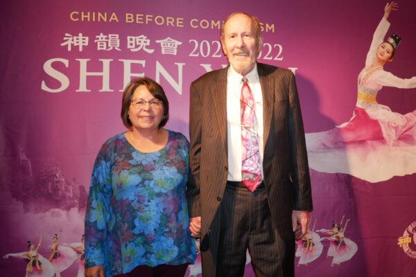 Dave and Shar Geisler at the April 30 matinee of Shen Yun in Rosemont, Ill. (Sherry Dong/The Epoch Times)