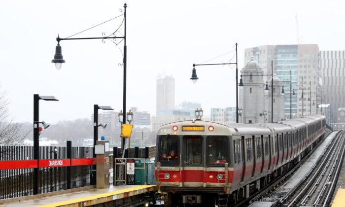 Fault in Door Safety System Cited in Boston Subway Death