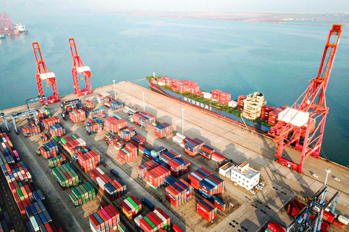 China’s Lockdowns of Tens of Millions Inflict More Pain on Global Supply Chains