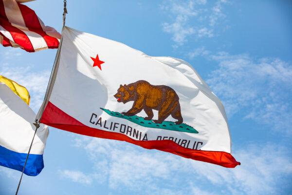The flag of California in Newport Beach, Calif., on Aug. 25, 2021. (John Fredricks/The Epoch Times)