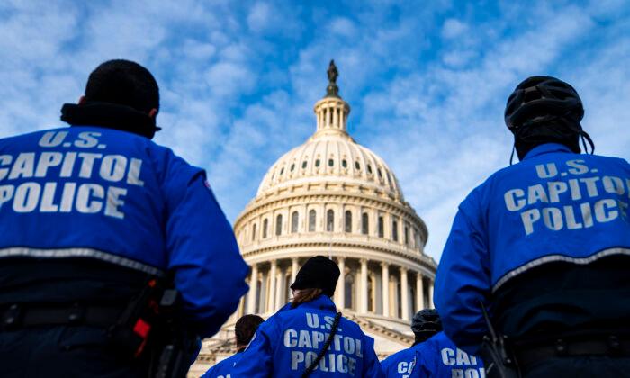 Police Shortage Prompts Capitol to Begin Using Security Contractors