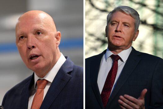(L-R) Defence Minister Peter Dutton, Shadow Minister for Employment and Defence Brendan O’Connor. (AAP Image/Dan Himbrechts, AAP Image/Mick Tsikas)