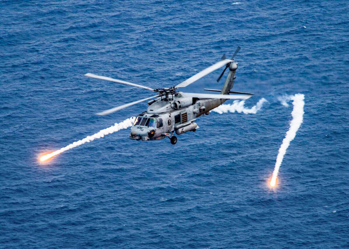 6 Navy Helicopter Crew Members Rescued After Crash in San Diego Bay