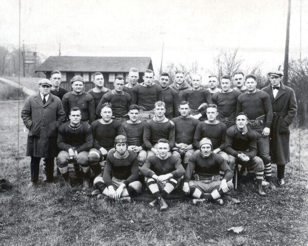 The Dayton Triangles football team as they looked in 1920. (Allen Farst/TriangleParkMovie.com)