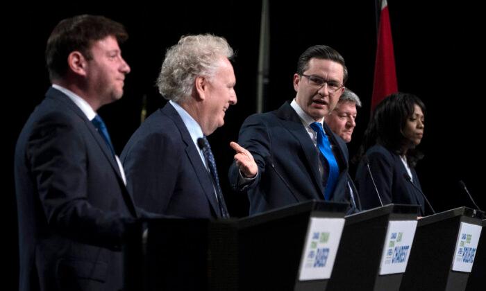 Poilievre and Charest Spar Over Trucker Convoy Protest During Leadership Debate