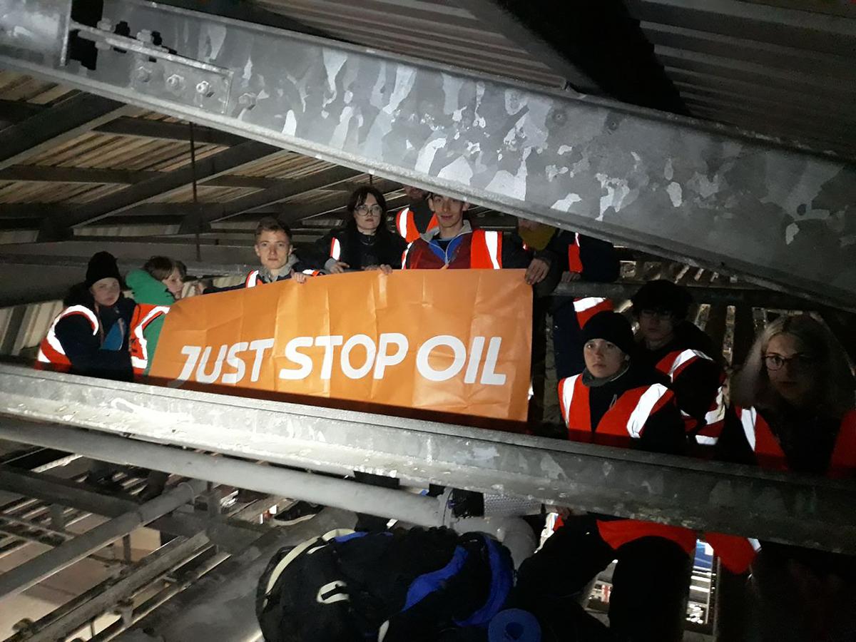 31 Climate Activists Charged After 60-hour Oil Terminal Blockade in Scotland