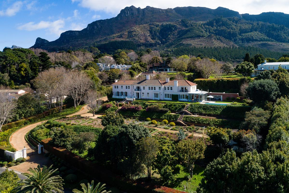 A Lavish Constantia Villa Hits the Market