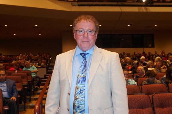 Scott LaFollette attended the May 7 performance of Shen Yun Performing Arts at the EKU Center for the Arts in Richmond, Ky. (Nancy Ma/The Epoch Times)