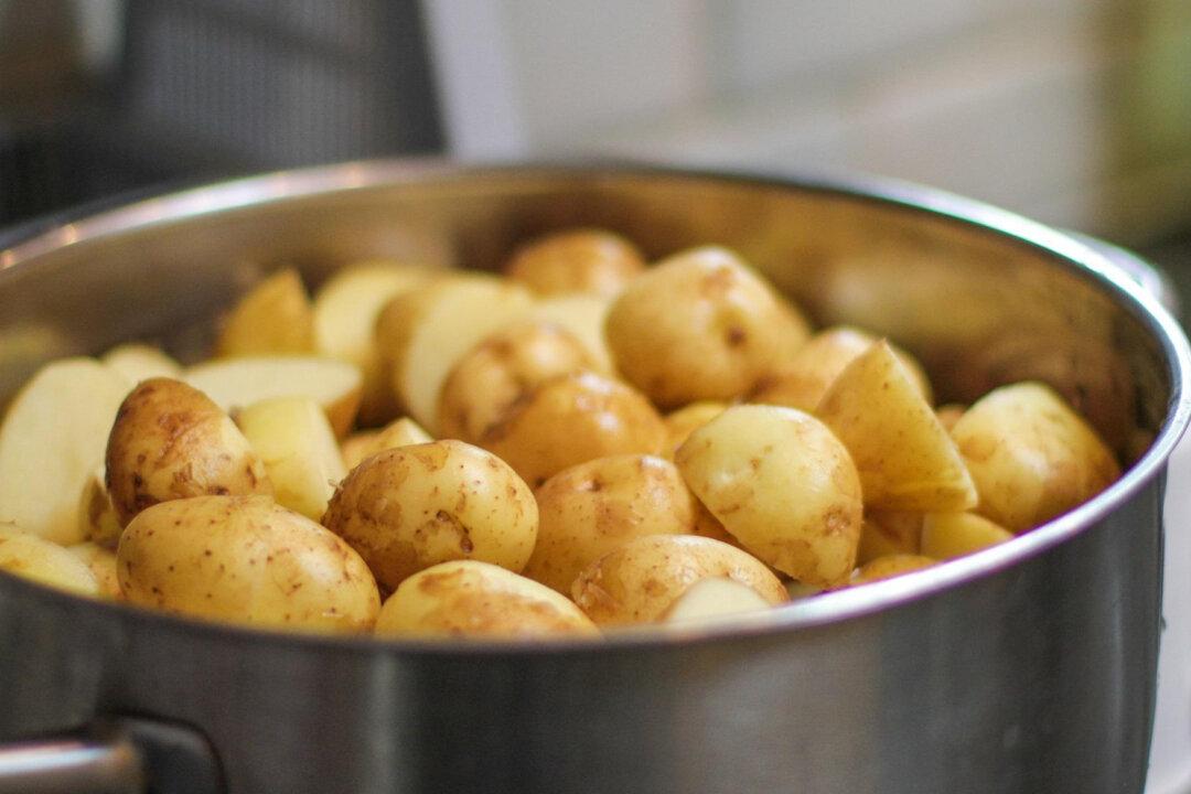 How to Cook Potatoes For Potato Salad