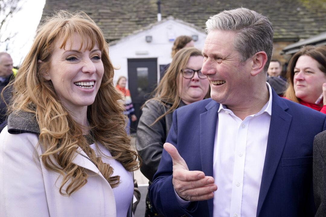 UK Labour Leaders Vow to Quit If Fined Over ‘Beergate’