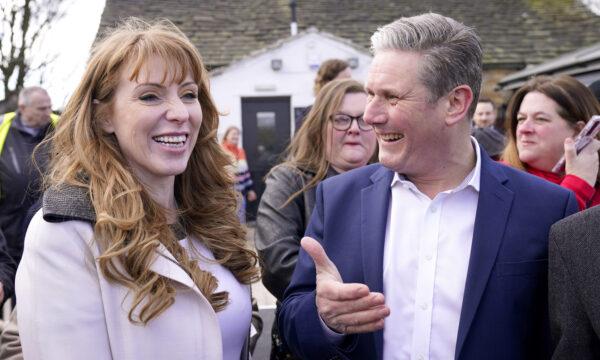 Labour leader Sir Keir Starmer and deputy leader Angela Rayner at the launch of of Labour's 2022 local election campaign at The Brown Cow, Burrs Country Park, Bury, Greater Manchester, England, on March 31, 2022. (Danny Lawson/PA)