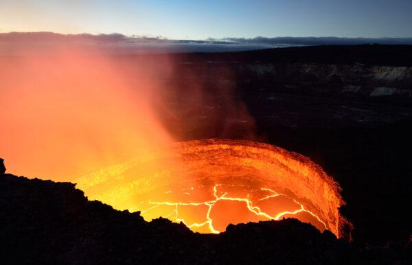 Lava flow in Volcano National Park in Hawaii. (Alexey Kamenskiy/Shutterstock)