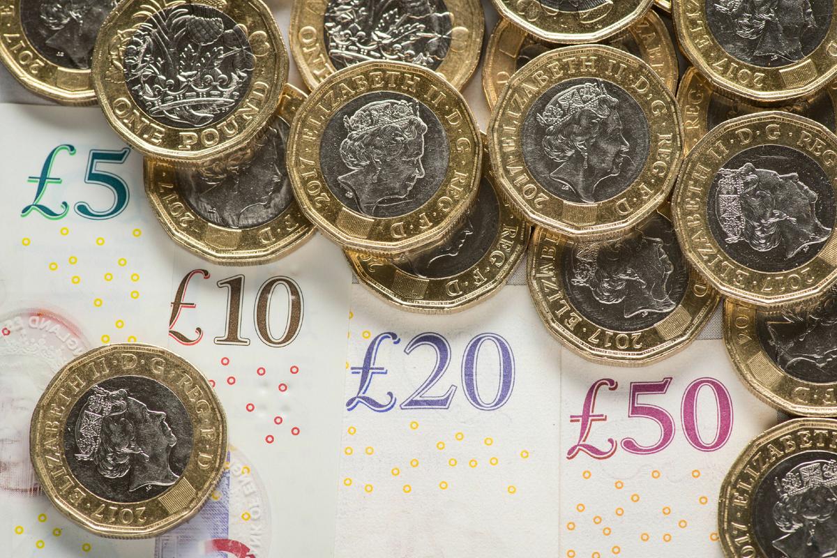 UK Government Debt Costs Jump by Nearly 40 Percent Amid Soaring Inflation