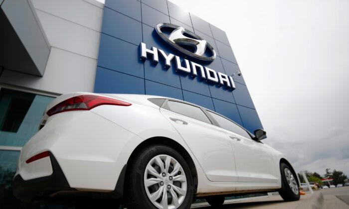 Hyundai Recalls 239,000 Cars for Exploding Seat Belt Parts