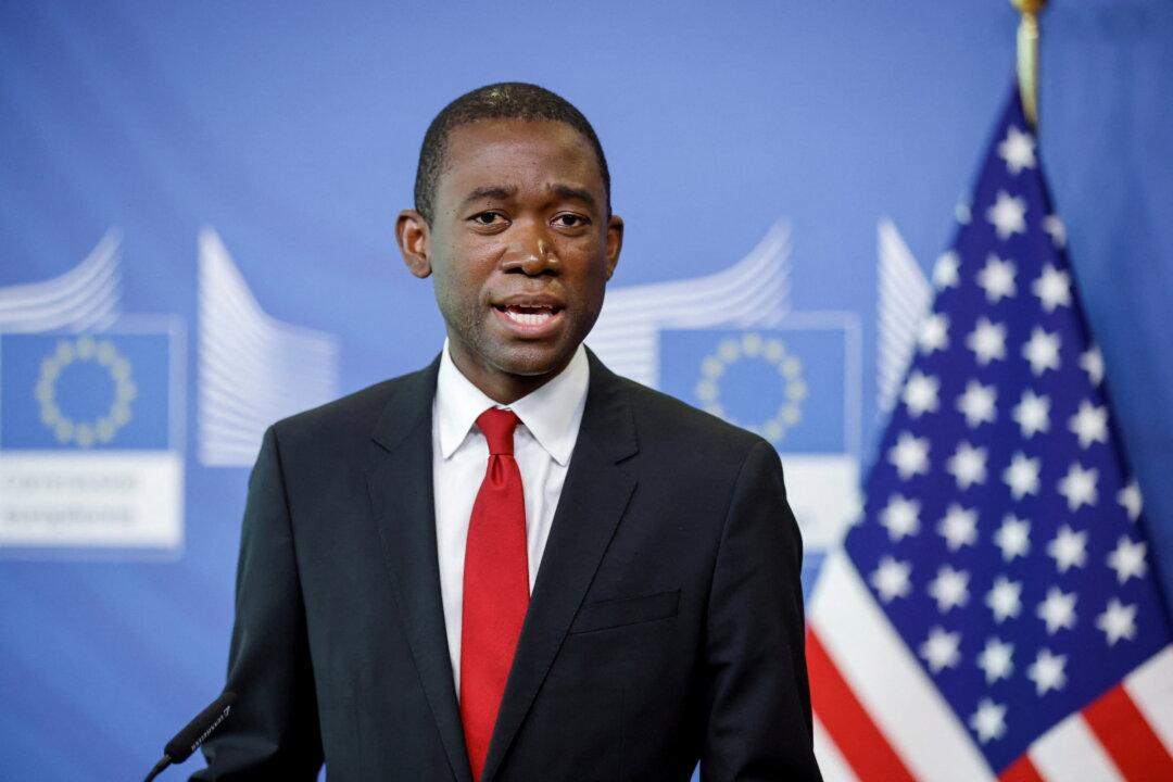 US Treasury’s Adeyemo Urges States, Local Governments to Use COVID Aid for Housing