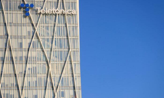 Telefonica Sells 7.08 Percent Stake in El Pais Owner Prisa for 34 Million Euros