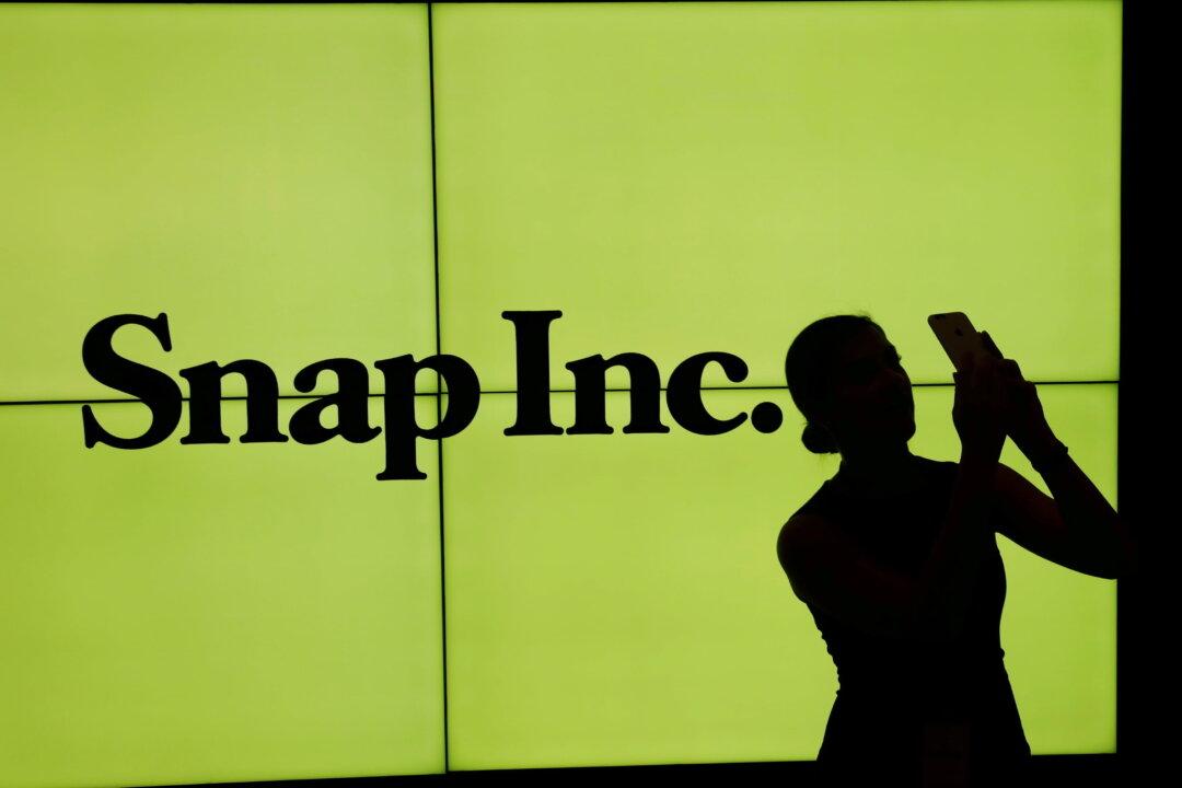 Shares of Snap Inc. Plummet 43 Percent on Adjusted Revenue, Earnings Expectations