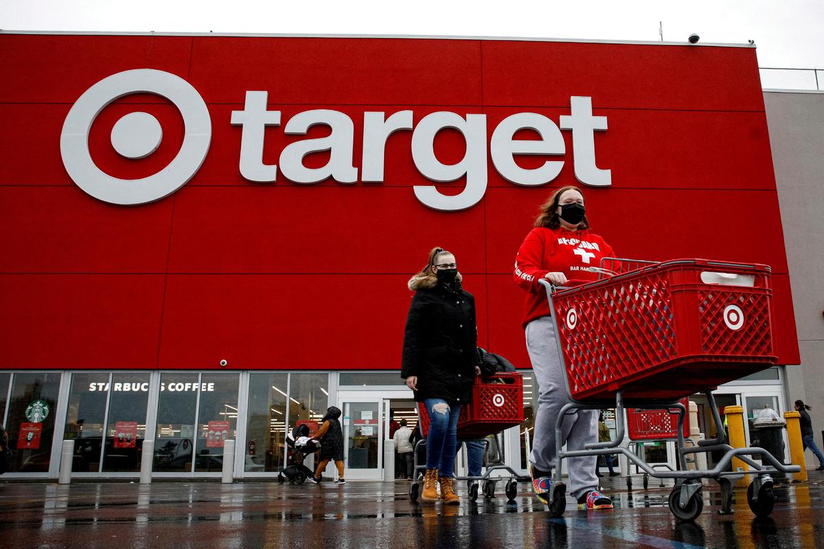 Target Warns of Weaker Profits Due to Overstocked Stores and Inflation