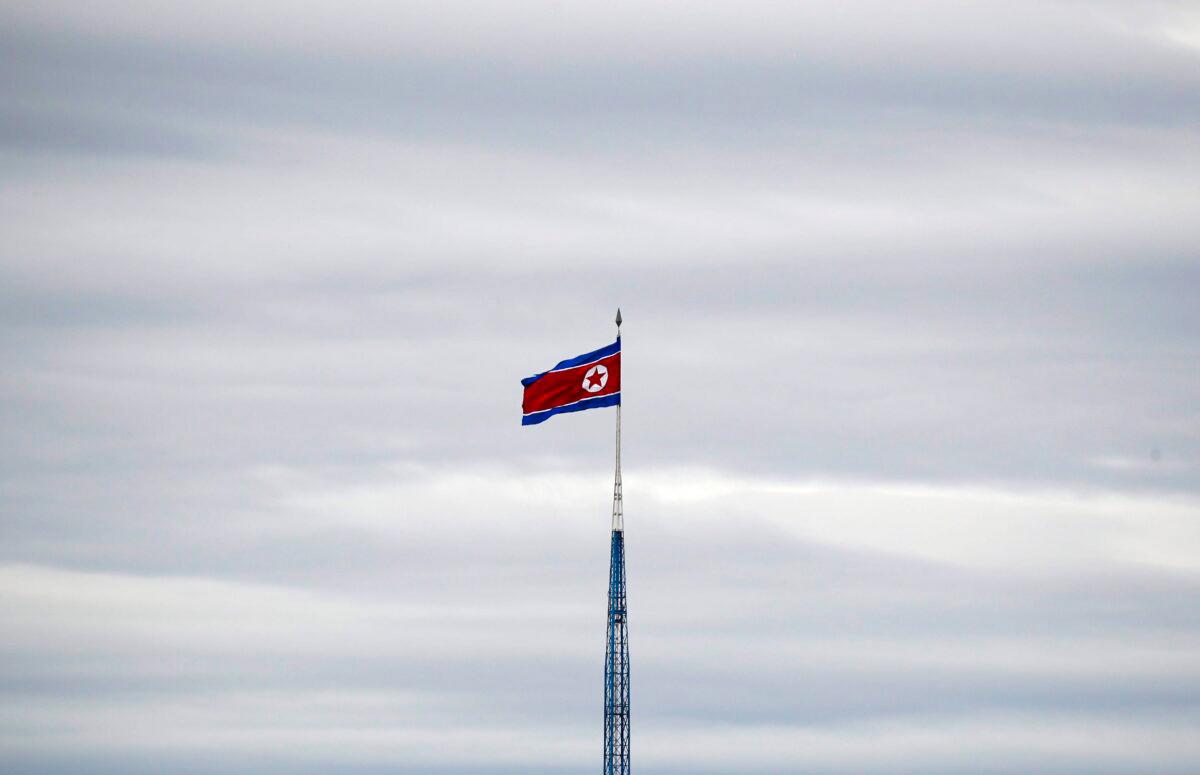 North Korea Missile Launched From Sub Last Week Appears Same Model as Last Year’s: Japan Minister