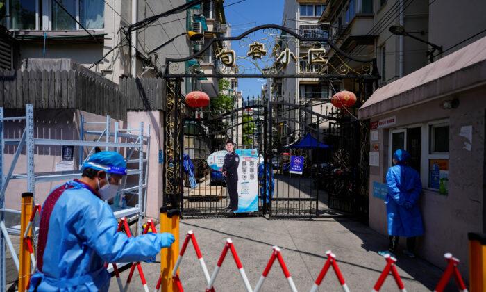 Public Discontent Grows Over Shanghai's Lockdown—Is It a Spark That Starts a Revolution?