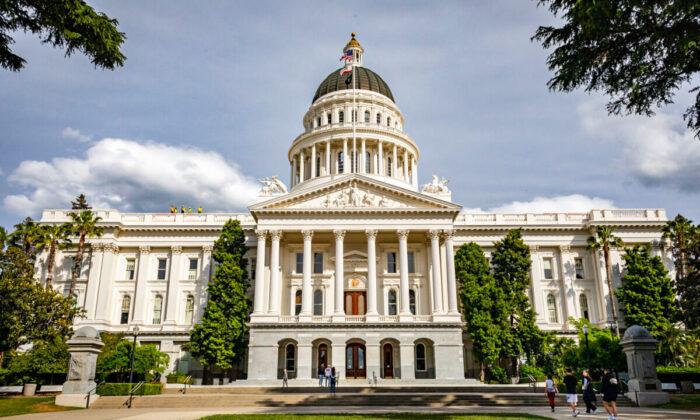 California Senator Pushes Bill to Expand Abortion in Los Angeles County