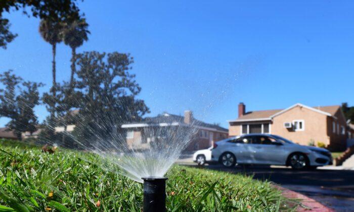 LA Restricts Outdoor Watering to 2 Days Per Week