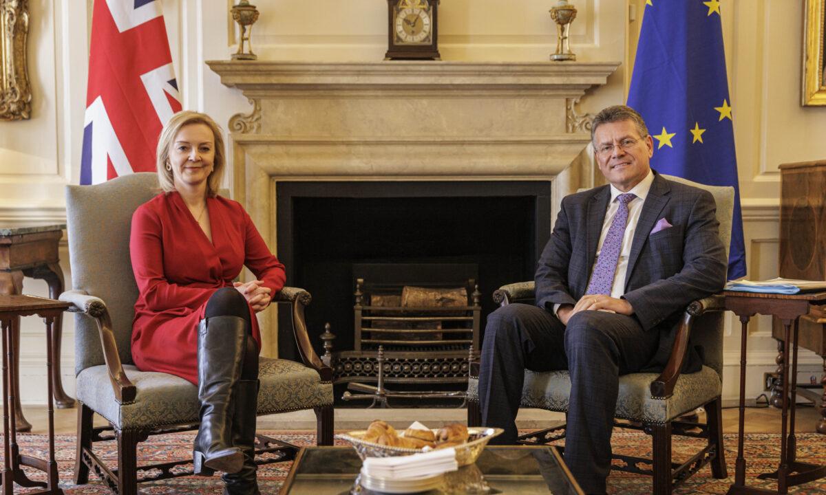 British Foreign Secretary Liz Truss meeting European Commission Vice-President Maroš Šefčovič for talks on the Northern Ireland Protocol in central London on Feb. 11, 2022. (Rob Pinney/PA)