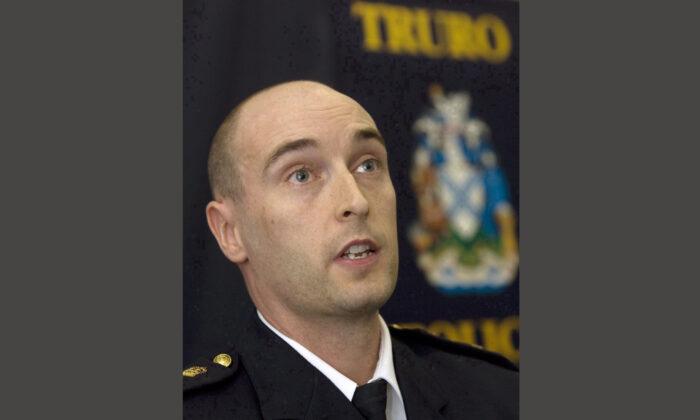 NS Police Chief Felt RCMP ‘Nudged’ Not to Reveal Early Warning of Killer’s Danger