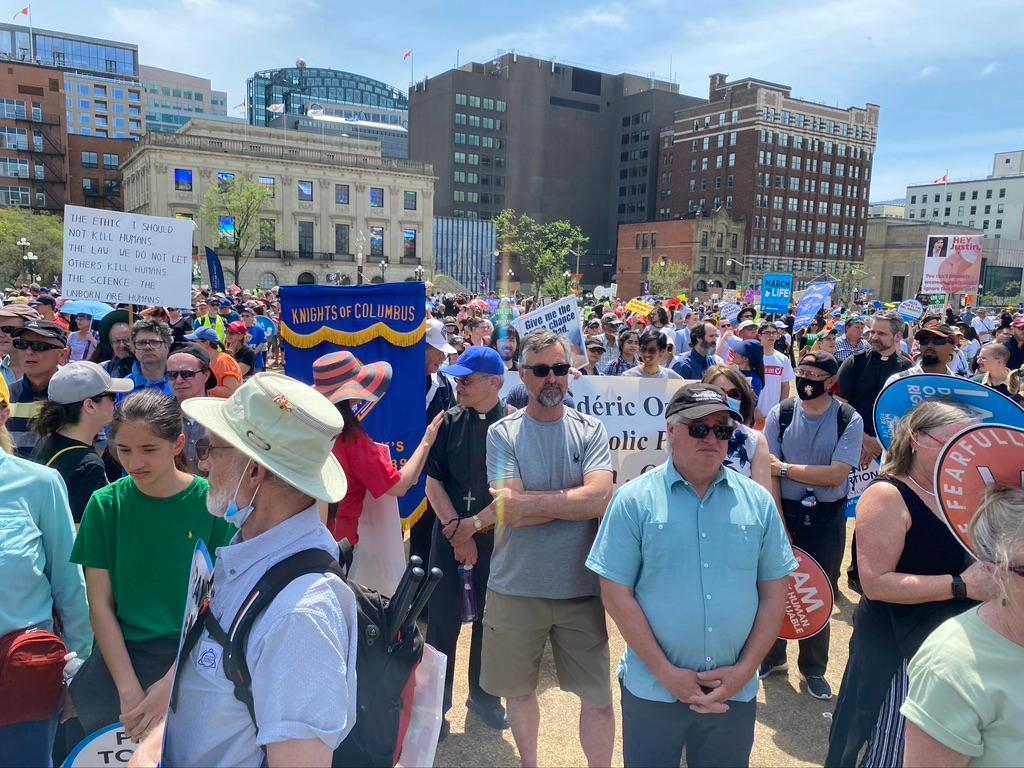 Thousands Attend ‘March for Life’ Pro-Life Rally in Ottawa