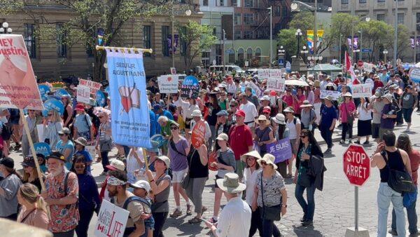 Thousands of pro-life supporters paraded in a "March for Life" rally throughout downtown Ottawa on May 12, 2022. (Annie Wu/The Epoch Times)