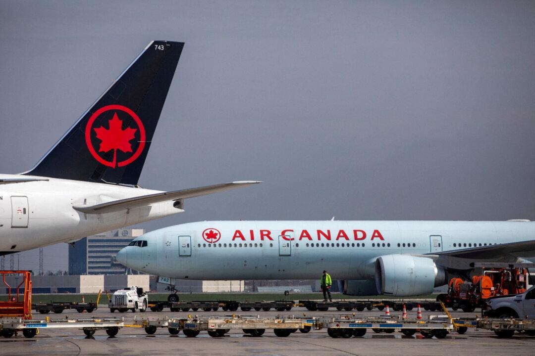 Former NHL Player Blasts Toronto Pearson, Air Canada After Series of Cancelled Flights and Delays