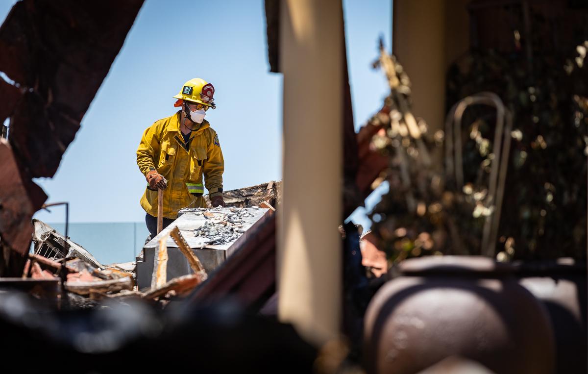 It Felt Like ‘An Apocalyptic Horror Movie Set’: Fire Officials Extinguishing Coastal Fire