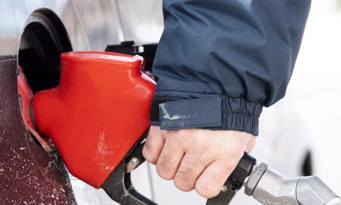 Gas Prices Continue to Soar for Weekend Drivers, Experts Predict No Immediate Relief