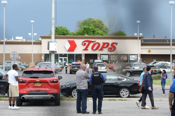 Police on scene at a Tops Friendly Market after a mass shooting at the store in Buffalo, N.Y., on May 14, 2022. (John Normile/Getty Images)
