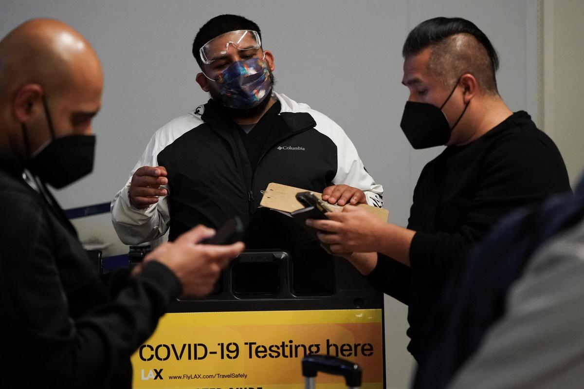 Air Travel Industry Urges US to End Pre-Departure COVID Tests