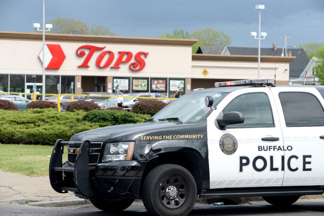 Buffalo 911 Dispatcher Fired After Hanging up on Tops Employee During Shooting
