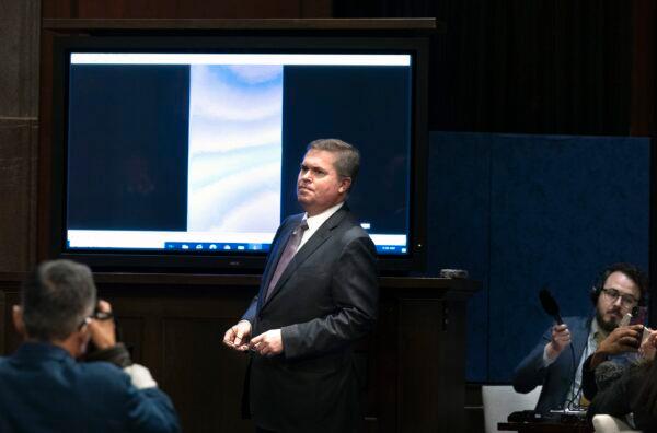 Deputy Director of Naval Intelligence Scott Bray explains a video of an Unidentified Aerial Phenomena, as he testifies before a House Intelligence Committee subcommittee hearing at the U.S. Capitol in Washington on May 17, 2022. (Kevin Dietsch/Getty Images)