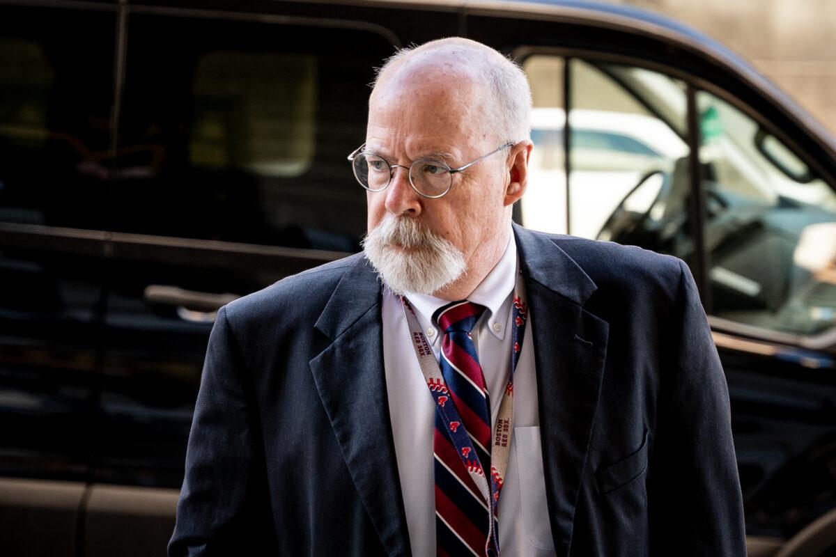  Special counsel John Durham arrives at federal court in Washington on May 18, 2022. (Teng Chen for The Epoch Times)