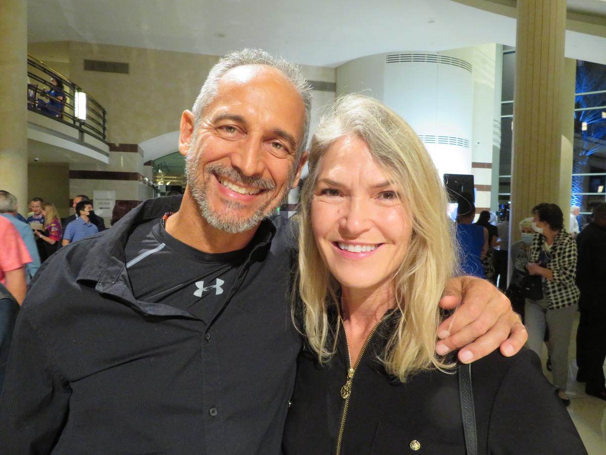 Beauty of Shen Yun’s Dancers’ Moves Is Preserving Their Bodies, Says Physical Therapist