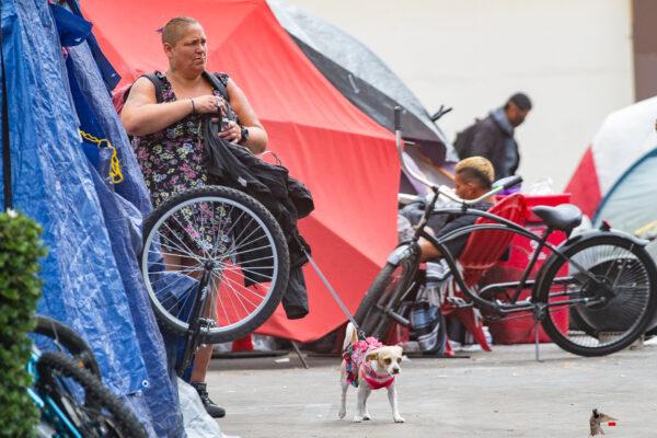 A homeless encampment off Ross Street in Santa Ana, Calif., on May 10, 2021. (John Fredricks/The Epoch Times)