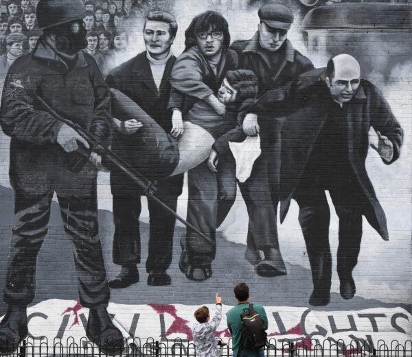 A mural depicting a scene from Bloody Sunday, in Londonderry, Northern Ireland, on Aug. 11, 2016. (Charles McQuillan/Getty Images)