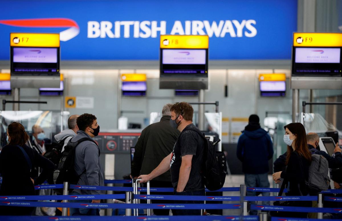 IAG Orders 50 Boeing Jets in Partial Switch From Airbus