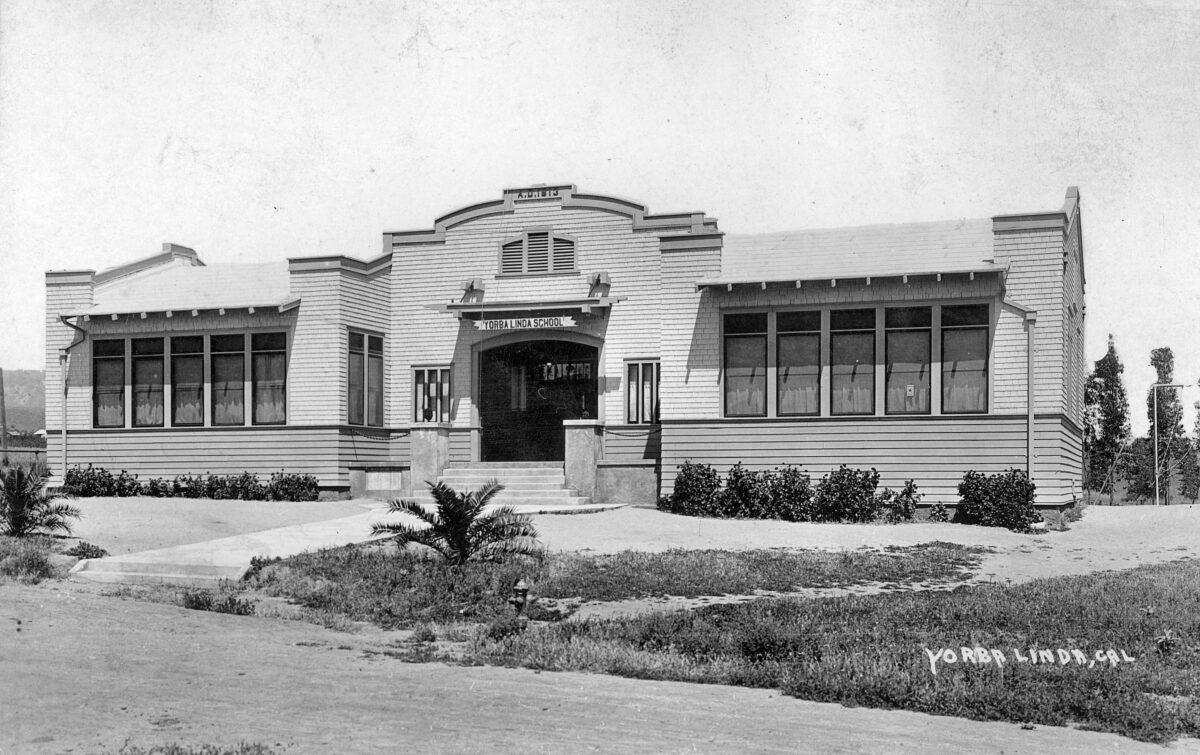 Yorba Linda School in Yorba Linda, Orange County, California, circa 1918. The school was built in 1913.(Courtesy of Orange County Archives (<span class="cc-license-identifier">CC BY 2.0 [https://creativecommons.org/licenses/by/2.0/]</span>)