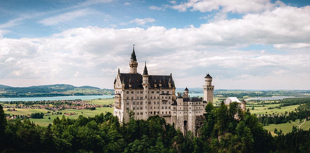 Neuschwanstein: The Castle of Beauty and Dreams