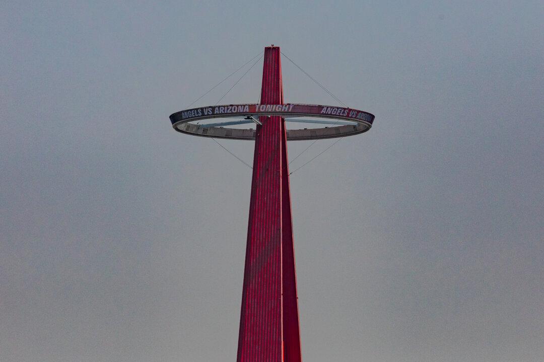 Anaheim Political Consultant Among Many Suspected of Corruption in FBI Probe