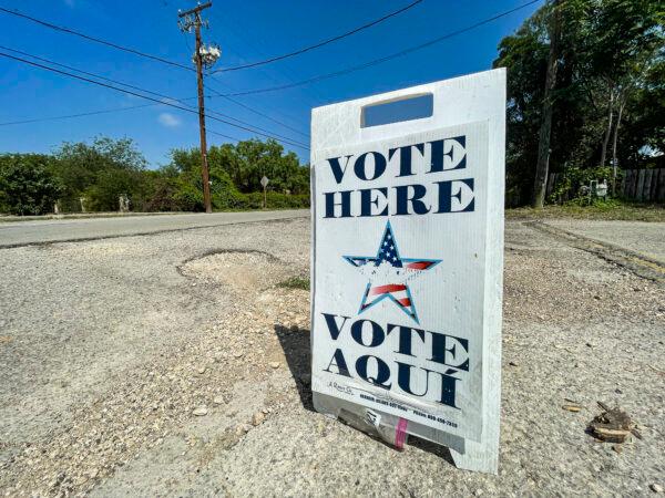 An early voting location for the primary runoff elections in Brackettville, Texas, on May 18, 2022. (Charlotte Cuthbertson/The Epoch Times)