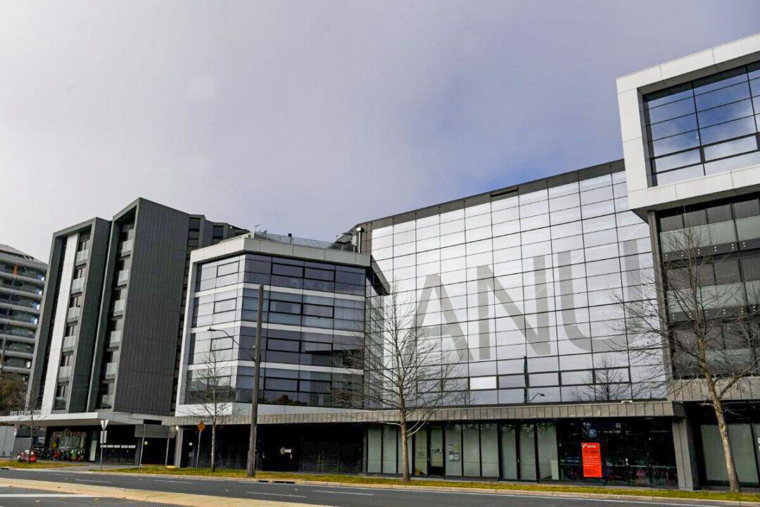 ANU Holds Award for Ex-PM Guilty of Human Rights Crimes as Revocation Drags On