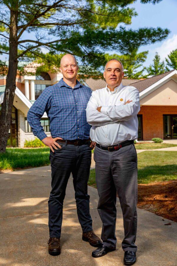 Harmel Academy founders Ryan Pohl (L) and Brian Black. （Rob Schumaker and Faith Magazine）
